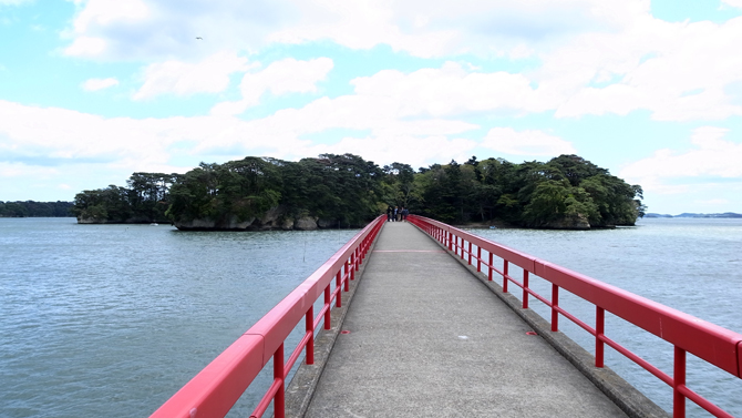 福浦島への橋