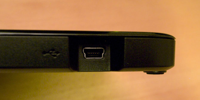 Transcend TS8XDVDS-K USB端子