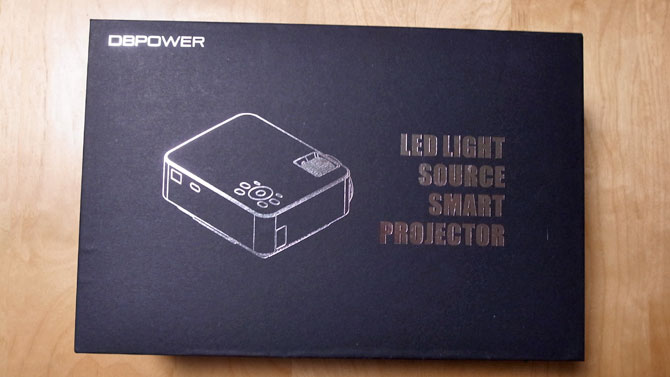 DBPOWER LED プロジェクター パッケージ