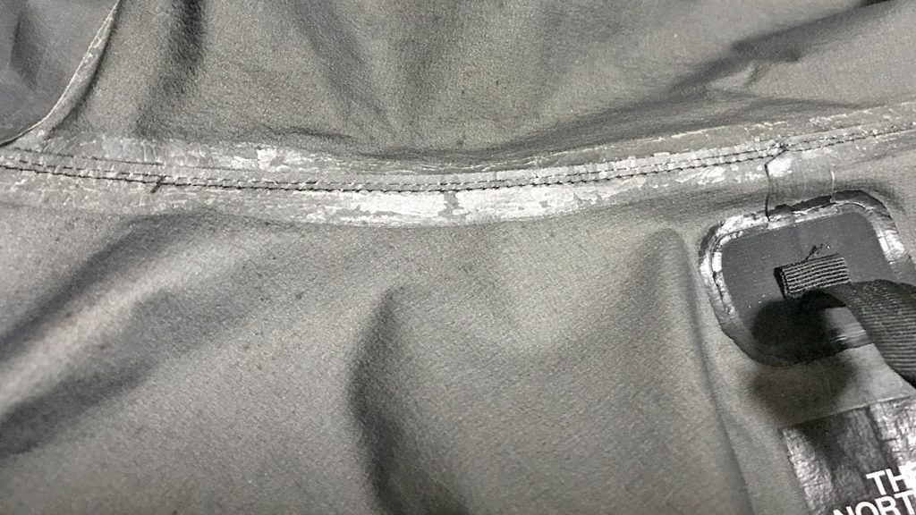 GoreTexジャケットのシームテープ剥がれを補修したよ 珍士の沈思黙考